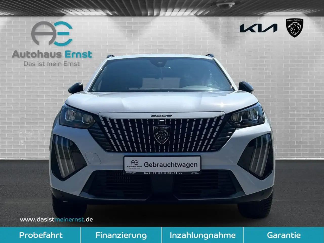 Peugeot 2008 PureTech 130 EAT8 Allure — Vehicle gallery 3