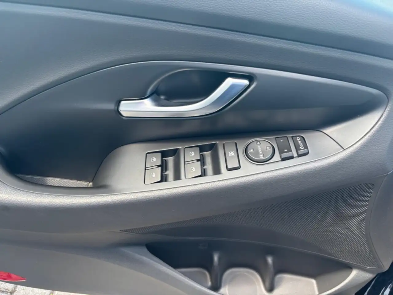 Hyundai i30 N Line 1.5 T-GDI 48V *Navi*LED*ACC*Apple CarPlay*A — Vehicle gallery 16
