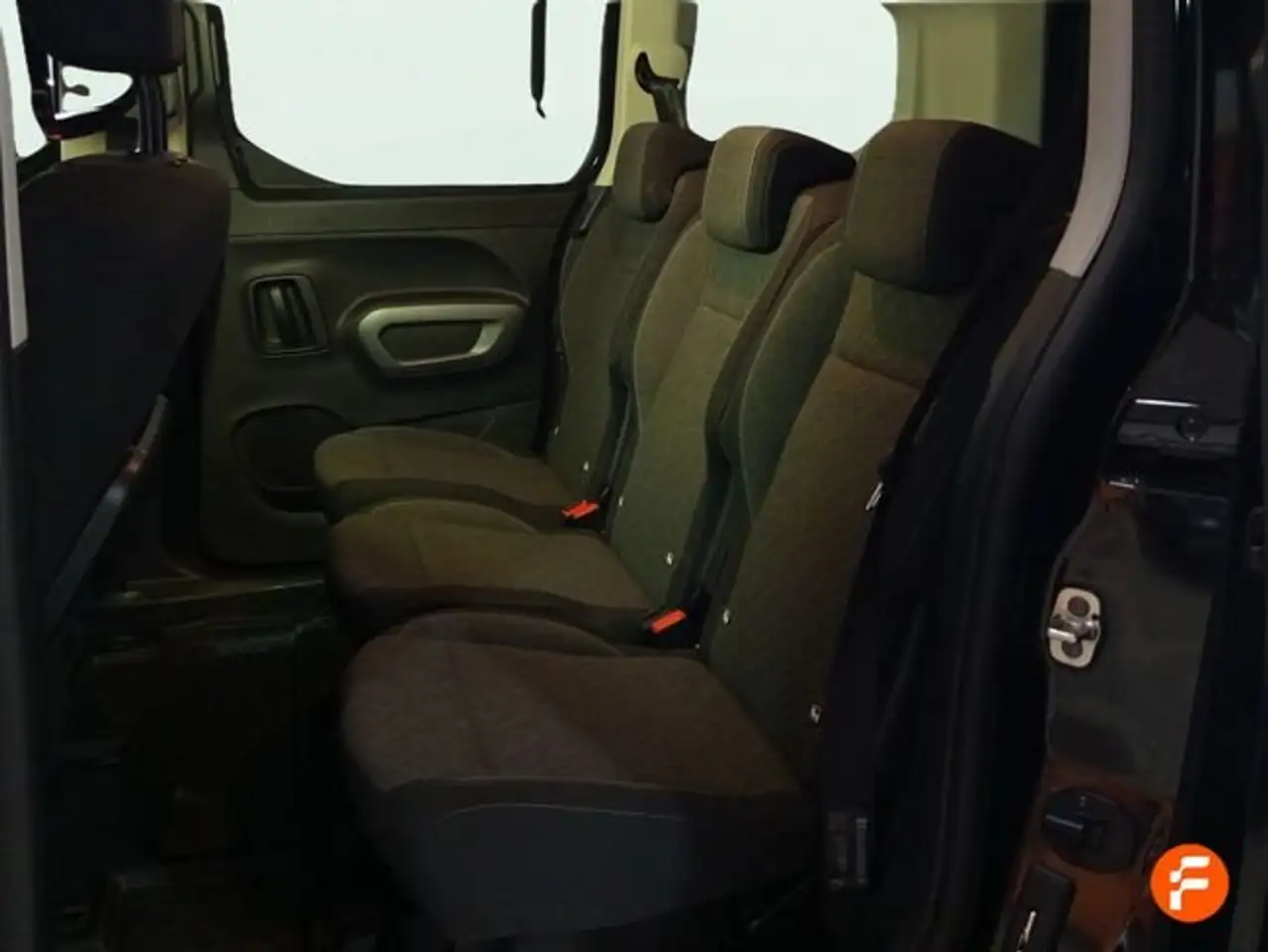 Opel Combo 100 Cv 1.5 Td S/S MT6 €6.4 — Vehicle gallery 17