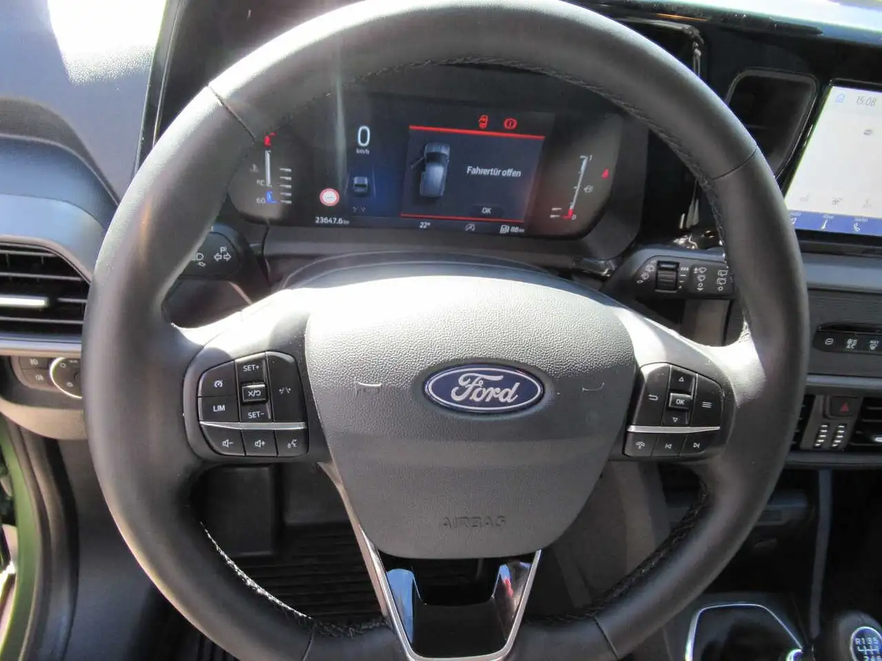 Ford Tourneo Courier TREND — معرض صور السيارة 11
