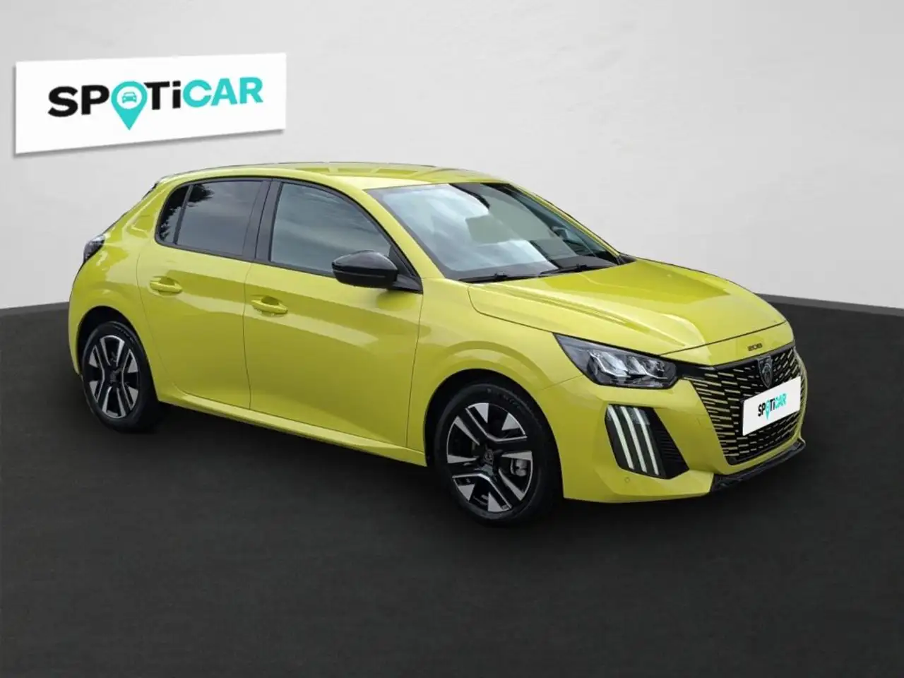 Peugeot 208 PureTech 100 Allure — معرض صور السيارة 3