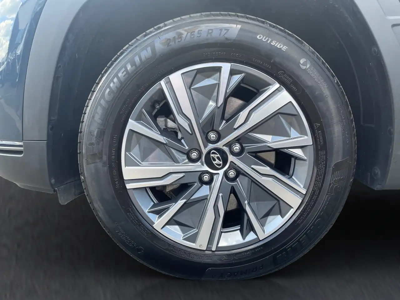Hyundai TUCSON Hybrid 1.6 T-GDi Trend NSCC/VIRTUAL/NAVI — Vehicle gallery 25