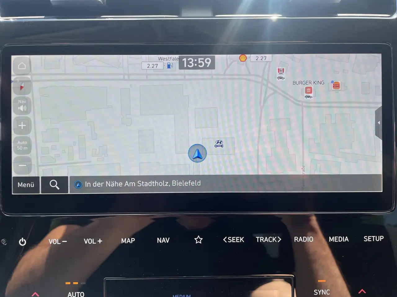 Hyundai TUCSON Hybrid 1.6 T-GDi Trend NSCC/VIRTUAL/NAVI — Vehicle gallery 16