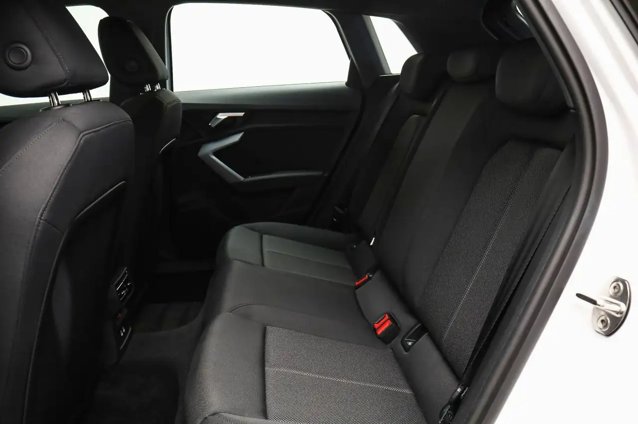 Audi A3 advanced 30 TFSI Navi, Klima Plus — معرض صور السيارة 22