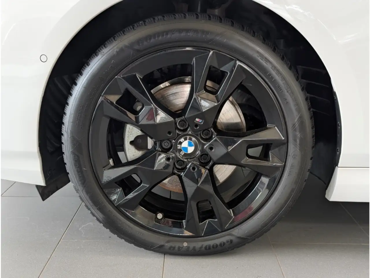BMW 120 M Sport Steptronic H/K+Memory+Headup+360°KAM. — Galerie du véhicule 28