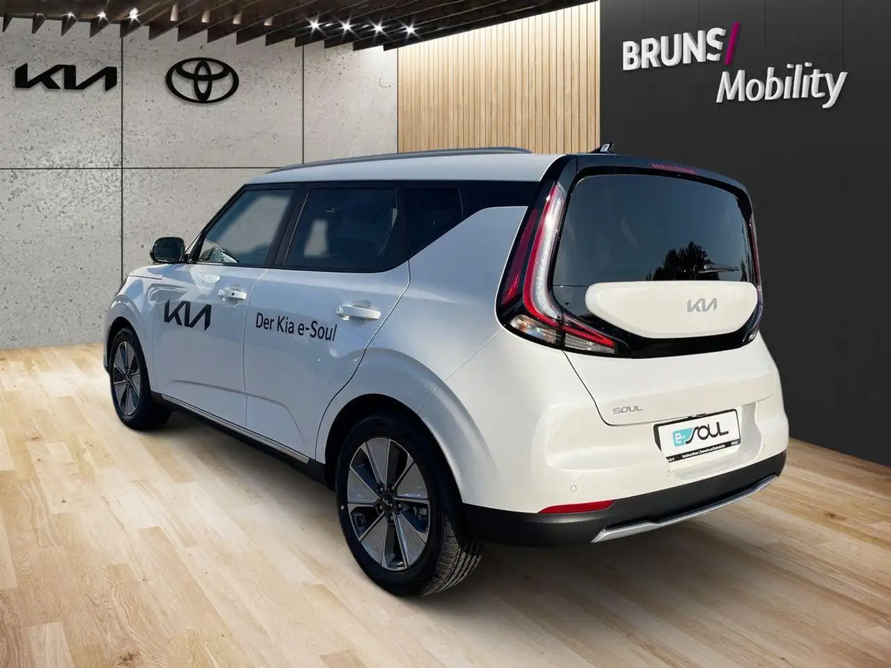 Kia Soul Inspiration 64 KWh Wärmepumpe, Leder — معرض صور السيارة 5