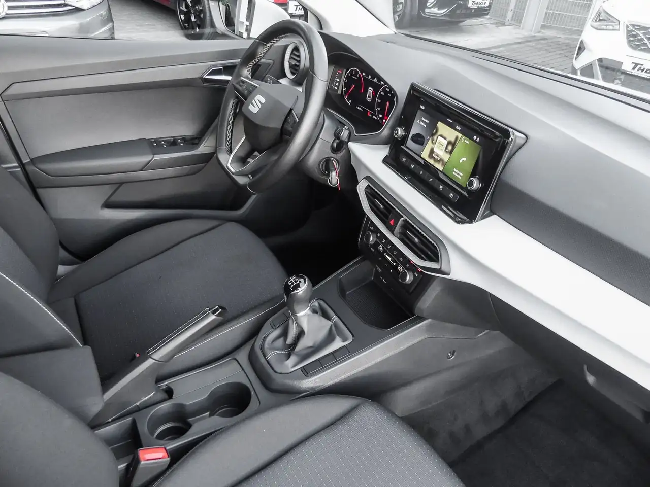 SEAT Ibiza Style Edition 1.0 TSI LED+PDC+FULL LINK — معرض صور السيارة 10
