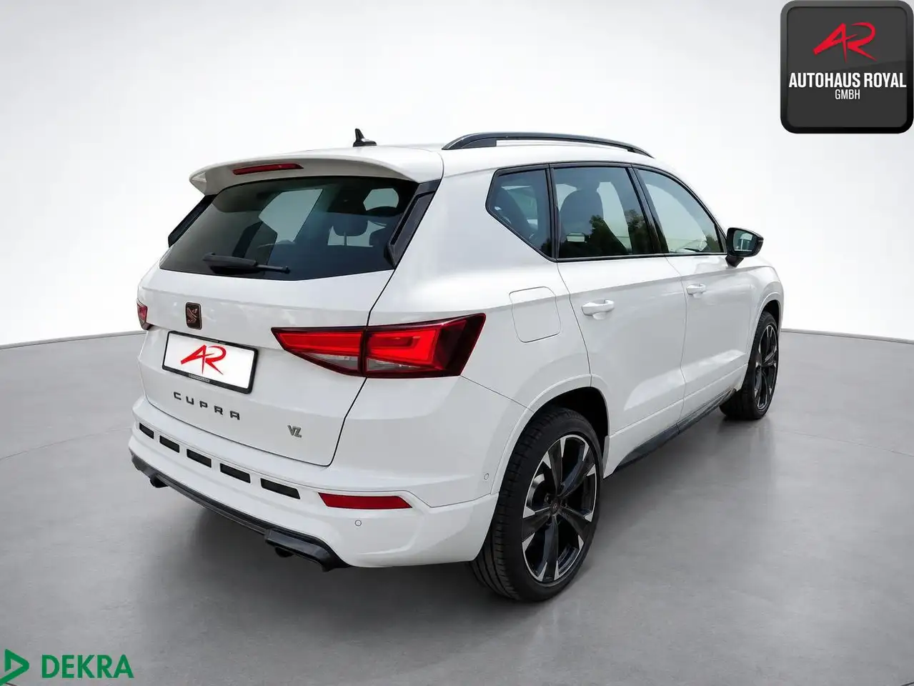 CUPRA Ateca 2.0 TSI 4Drive VZ 360°,MEMORY,ACC,KEYLESS — Vehicle gallery 3