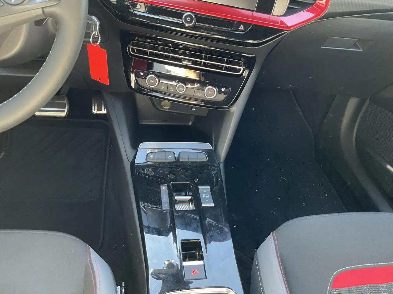 Opel Mokka 1.2 Turbo GS Line SHZ+Winterp.+Kam.+KlimaA — Galería del vehículo 12