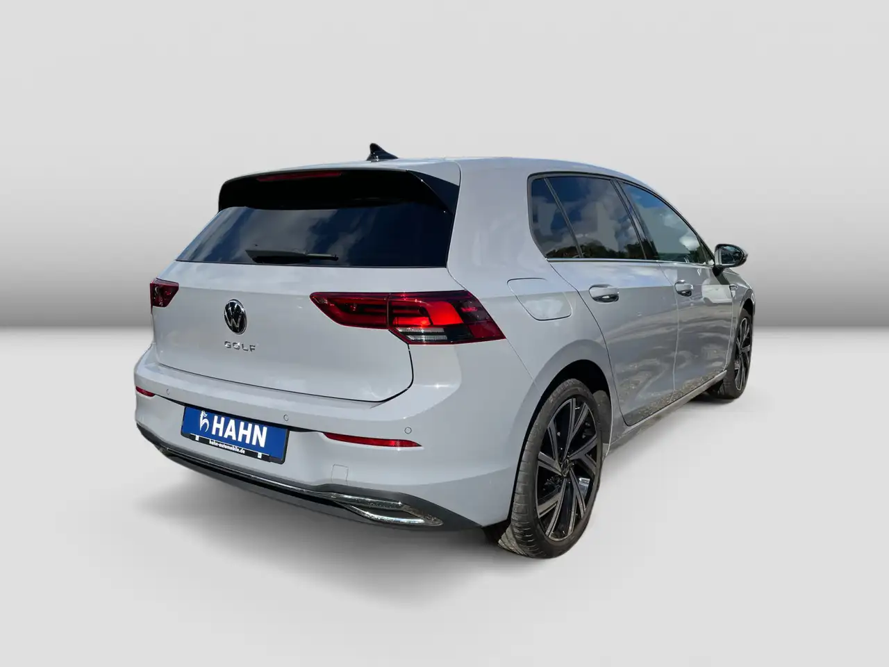 Volkswagen Golf 1.5TSI Style Navi LED+ ACC Cam ergo MFL App — Galería del vehículo 4