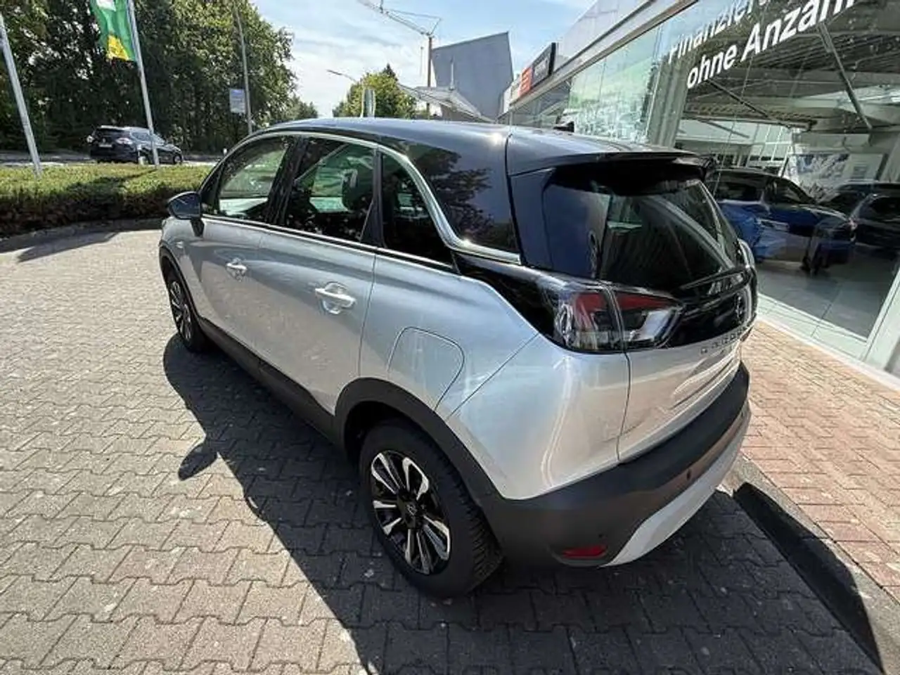 Opel Crossland 1.2 Automatik Elegance*AHK*Alu* — معرض صور السيارة 9