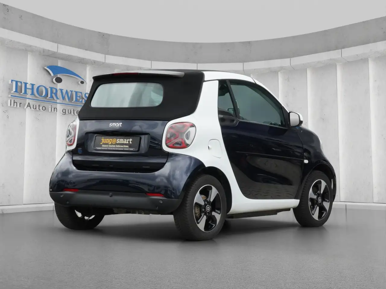 smart forTwo EQ fortwo cabrio Tempo Winter Kamera Ambiente Klima — معرض صور السيارة 8