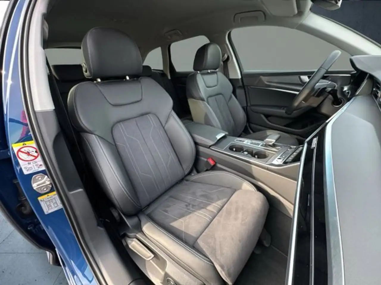 Audi A6 S line 50 TFSI e AHK/HDMatrix/ACC/20'' — معرض صور السيارة 17