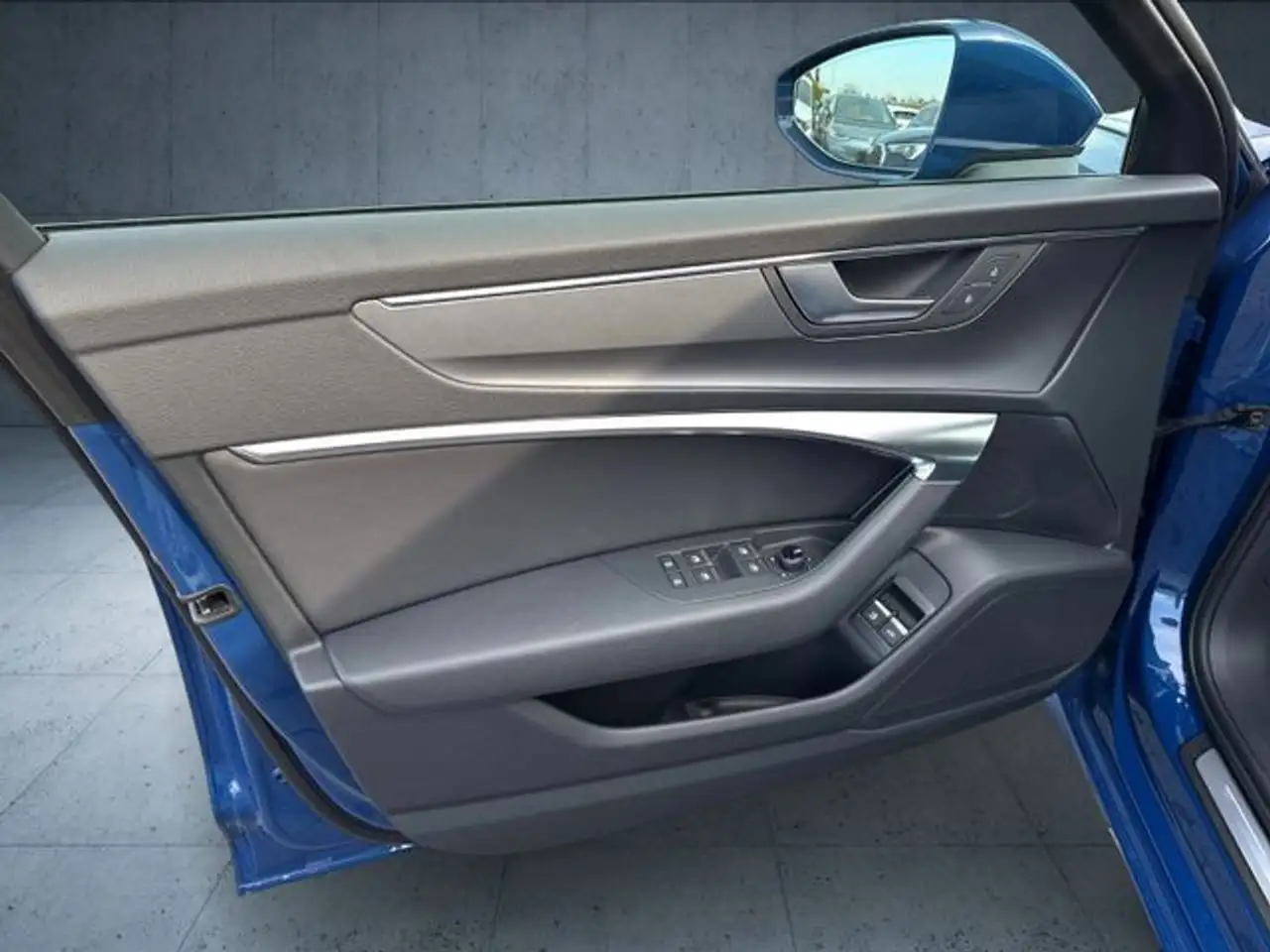 Audi A6 S line 50 TFSI e AHK/HDMatrix/ACC/20'' — معرض صور السيارة 24