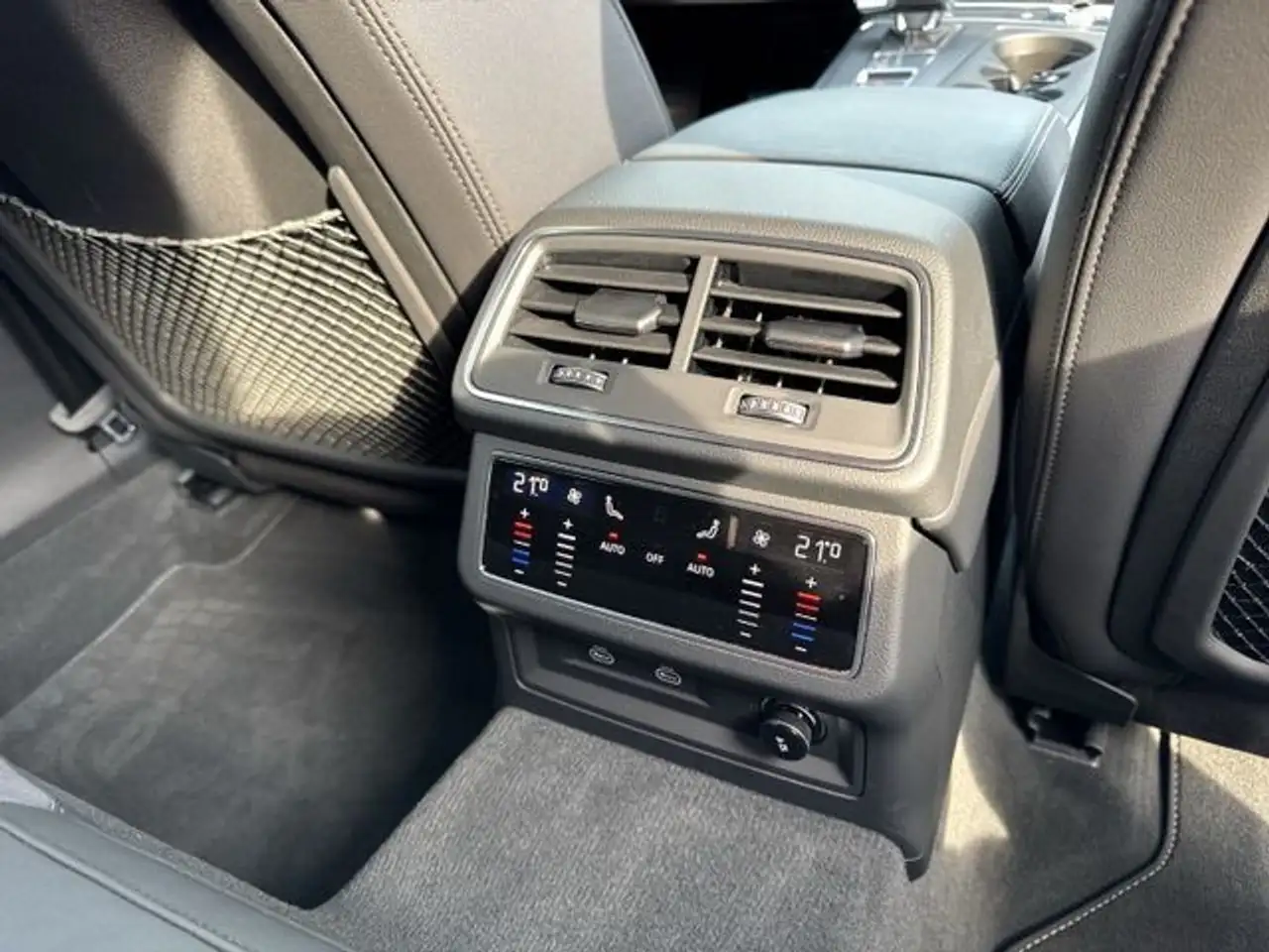 Audi A6 S line 50 TFSI e AHK/HDMatrix/ACC/20'' — معرض صور السيارة 20