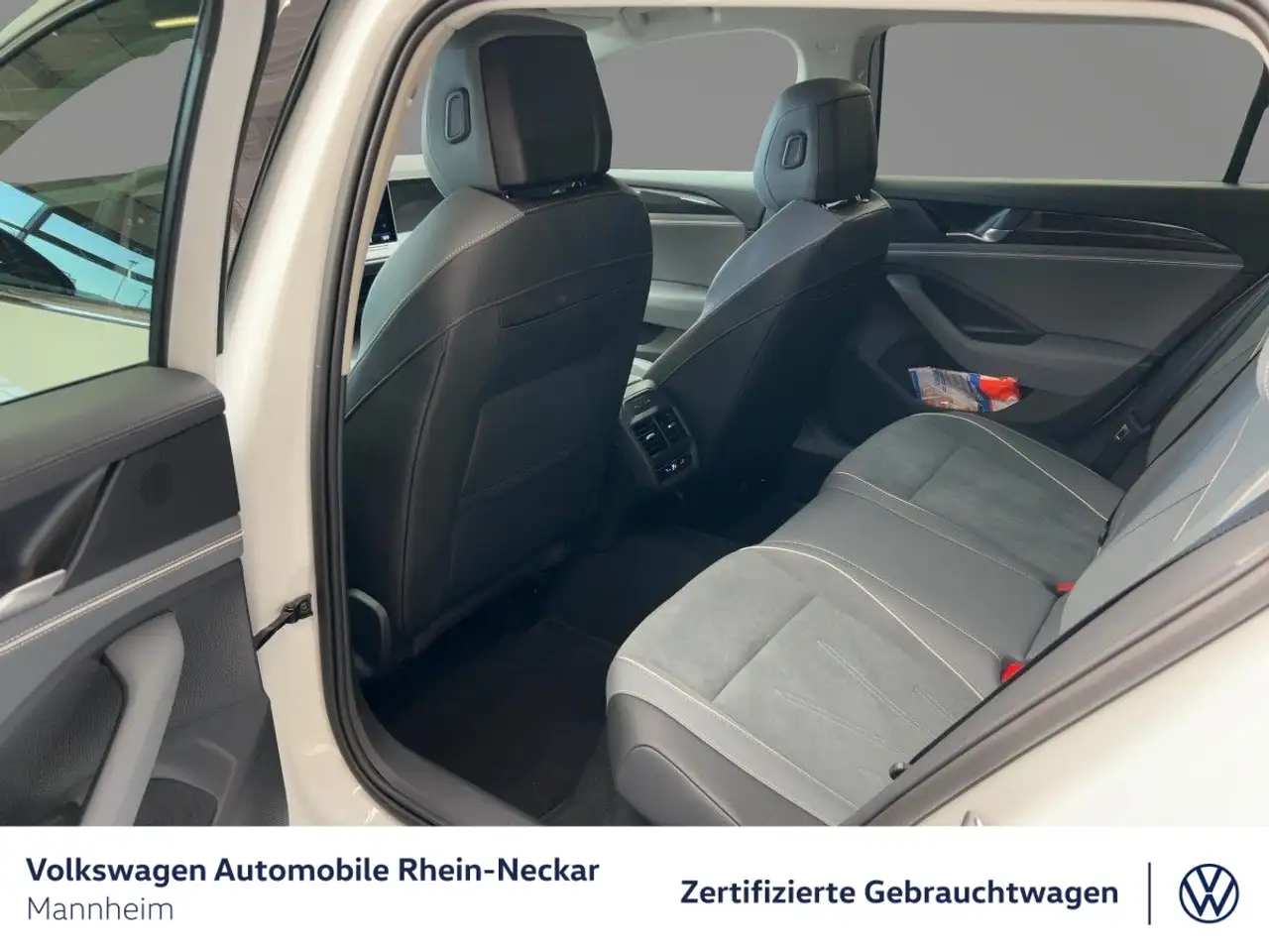 Volkswagen Passat Variant neues Modell 1.5 eTSI Navi Kamera — معرض صور السيارة 11