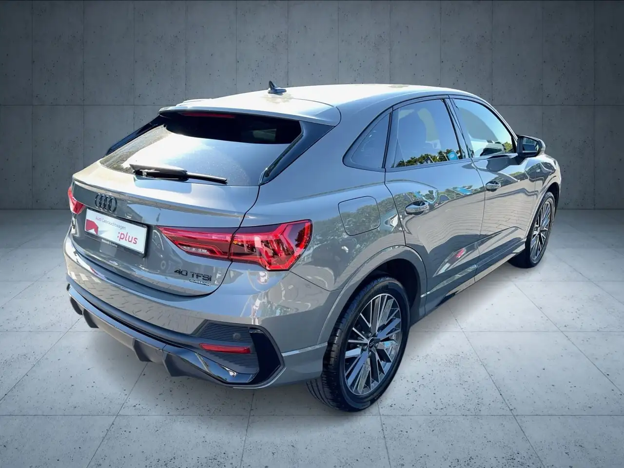 Audi Q3 S line 40 TFSI qu AHK/Nav/LED/ASI/1 — معرض صور السيارة 5