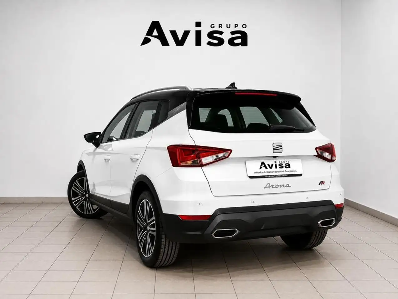 SEAT Arona 1.0 TSI S&S FR XM 115 — معرض صور السيارة 2