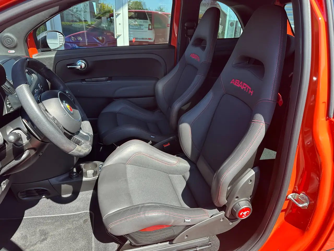 Abarth 695 SABELT / CARBON / RECORD MONZA — Galerie du véhicule 8