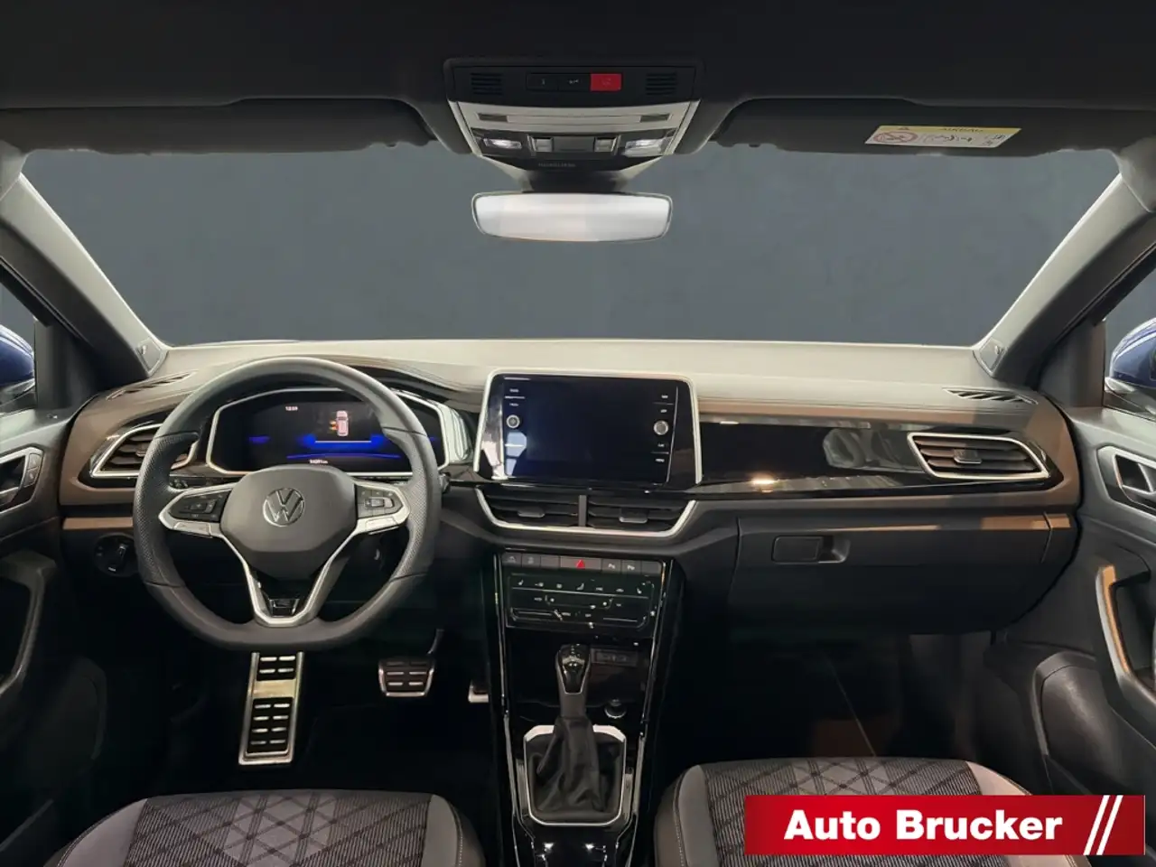 Volkswagen T-Roc R-Line 1.5 TSI 7-G-DSG+LED+SHZ+LHZ+NAVI+2-Zonen-Kl — Galería del vehículo 7