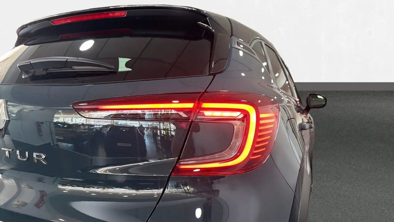 Renault Captur TCe Evolution 67kW — معرض صور السيارة 18