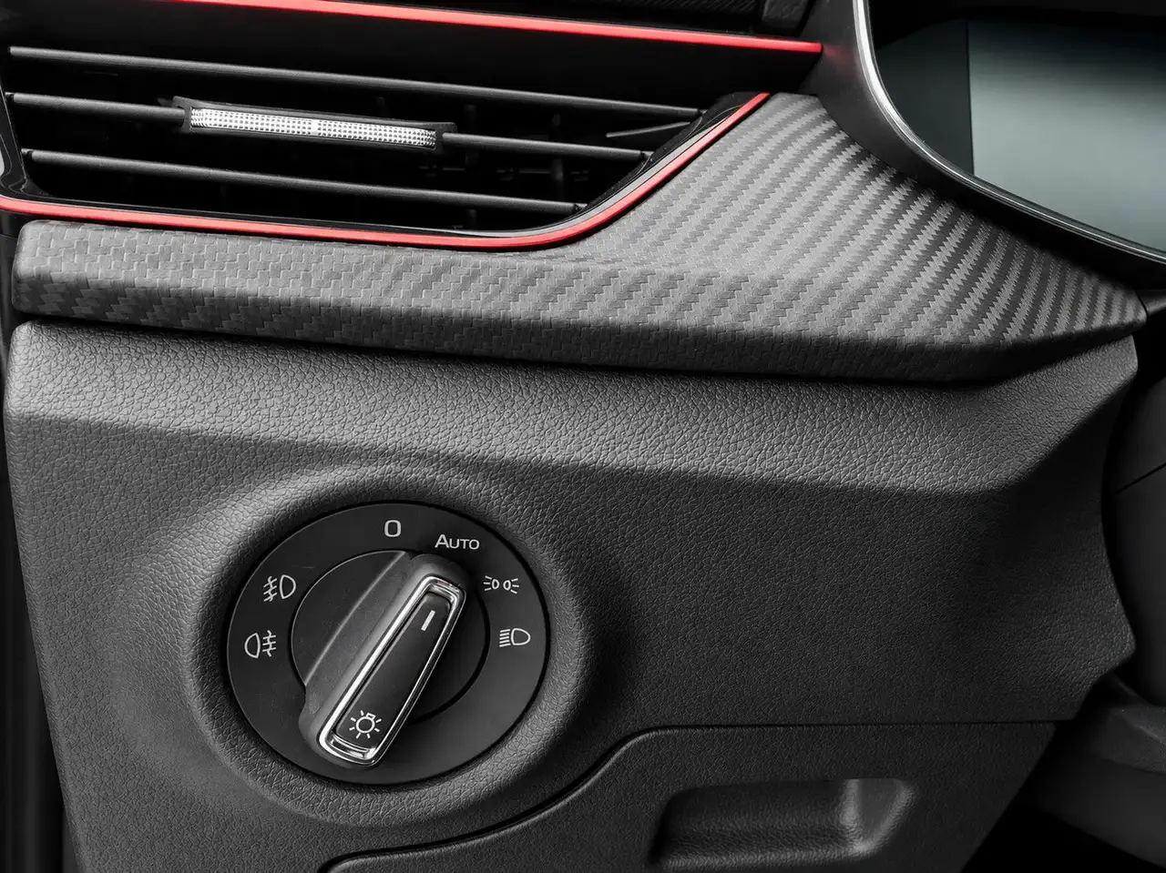 Skoda Scala 1.0 TSI MONTE CARLO DSG Navi-APP Matrix — Galerie du véhicule 31