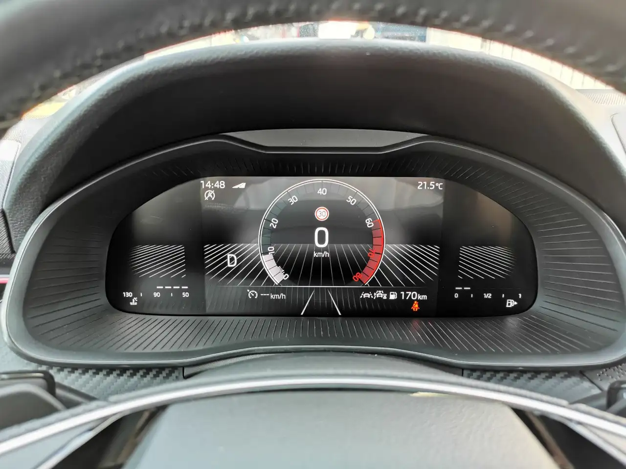 Skoda Scala 1.0 TSI MONTE CARLO DSG Navi-APP Matrix — Galerie du véhicule 13