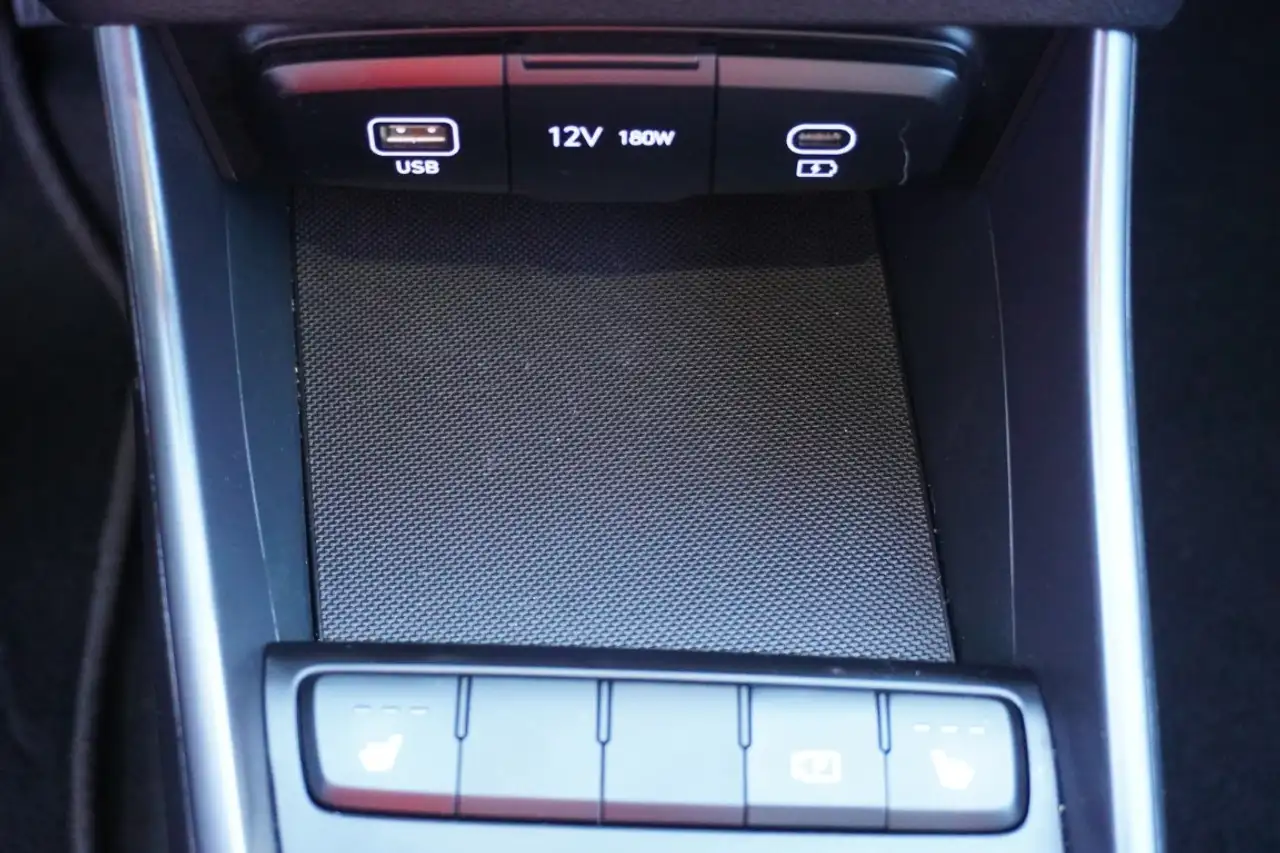 Hyundai i20 1.2 Select Navi LED Kamera Lenkradheizung — Galerie du véhicule 26