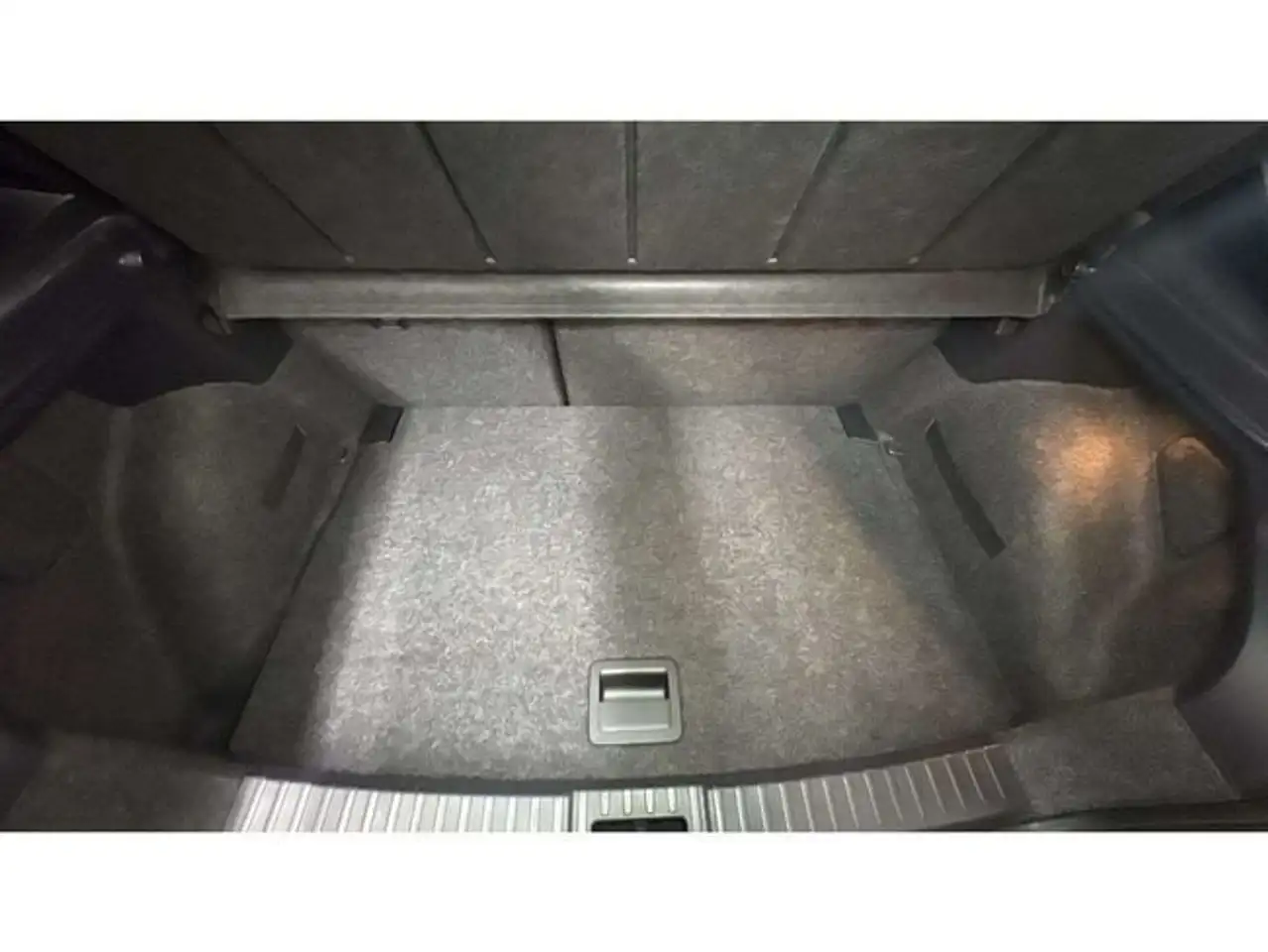 SEAT Ibiza 1.0 TSI S&S FR Salta DSG 115 — Vehicle gallery 24