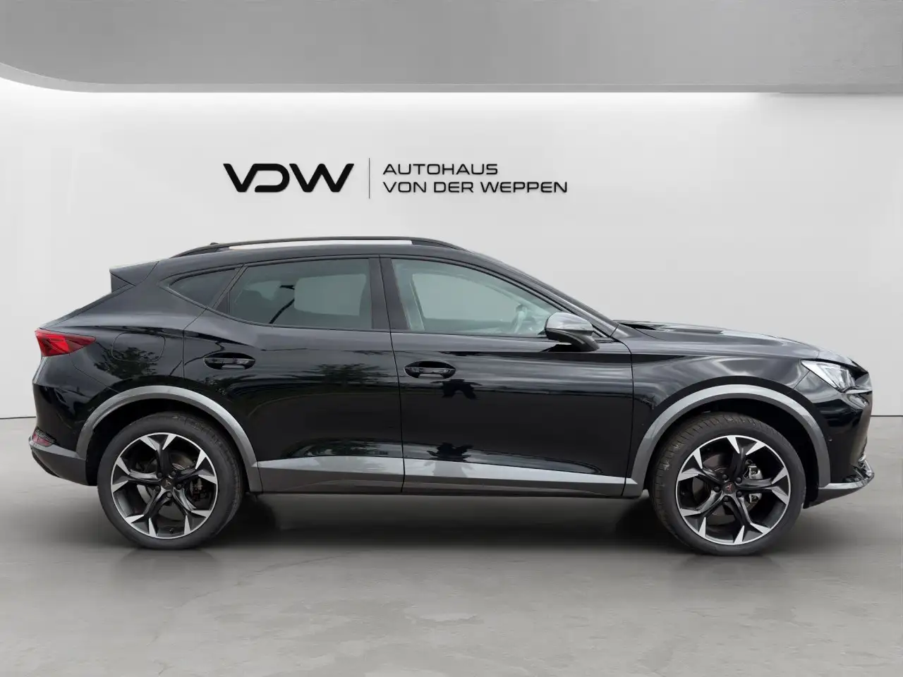 CUPRA Formentor TSI DSG 5JGar ACC Kamera AHK SHZ — Galerie du véhicule 8