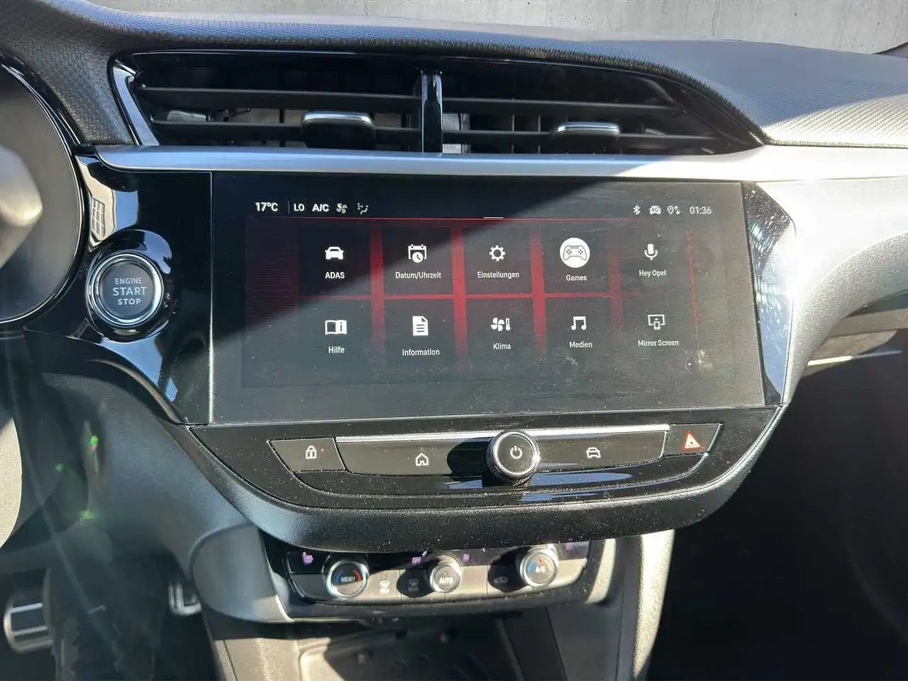 Opel Corsa GS //Navi/ Winterpaket/Kamera/Pano — Galería del vehículo 7