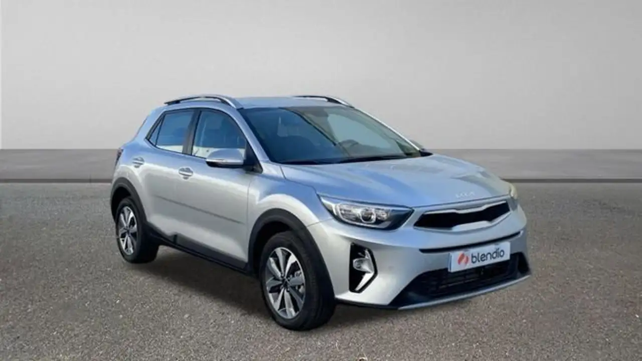 Kia Stonic 1.0 T-GDI MHEV IMT 74KW DRIVE 100CV 5P — معرض صور السيارة 3