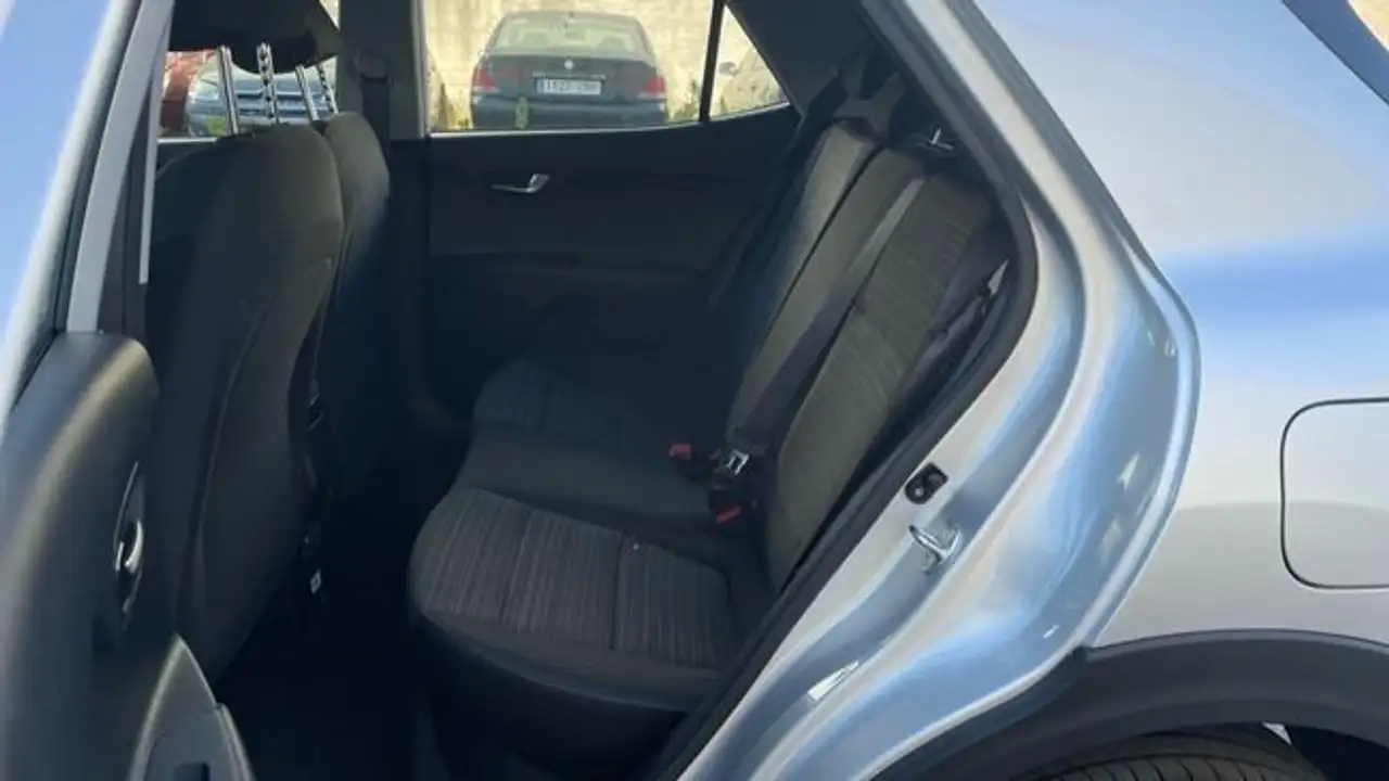 Kia Stonic 1.0 T-GDI MHEV IMT 74KW DRIVE 100CV 5P — معرض صور السيارة 13