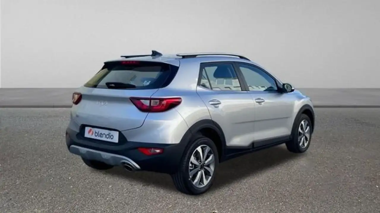 Kia Stonic 1.0 T-GDI MHEV IMT 74KW DRIVE 100CV 5P — معرض صور السيارة 5