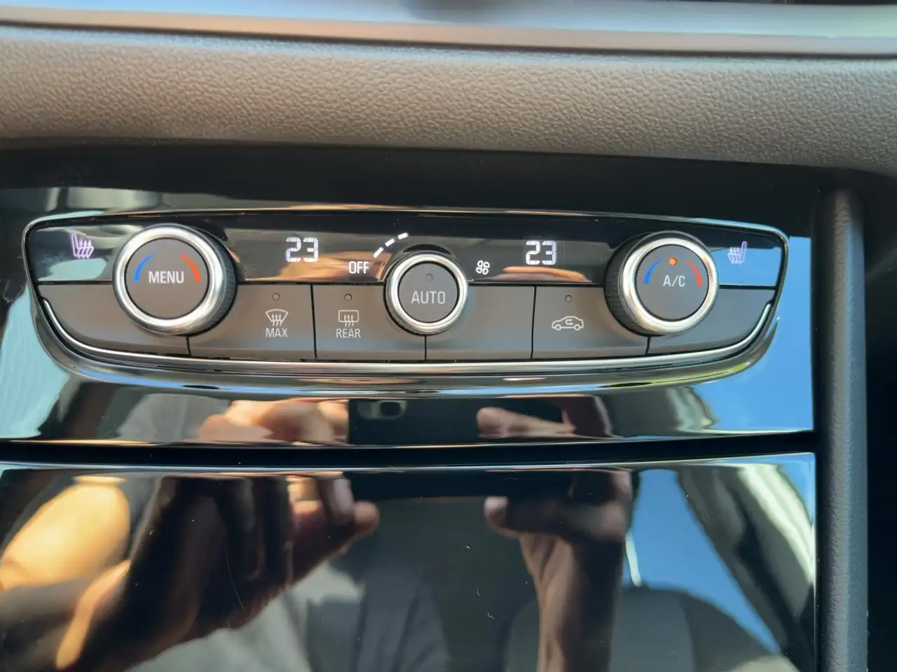 Opel Grandland AT8 GS Matrix/Navi/Ergo/PDC/Kamera — Vehicle gallery 21