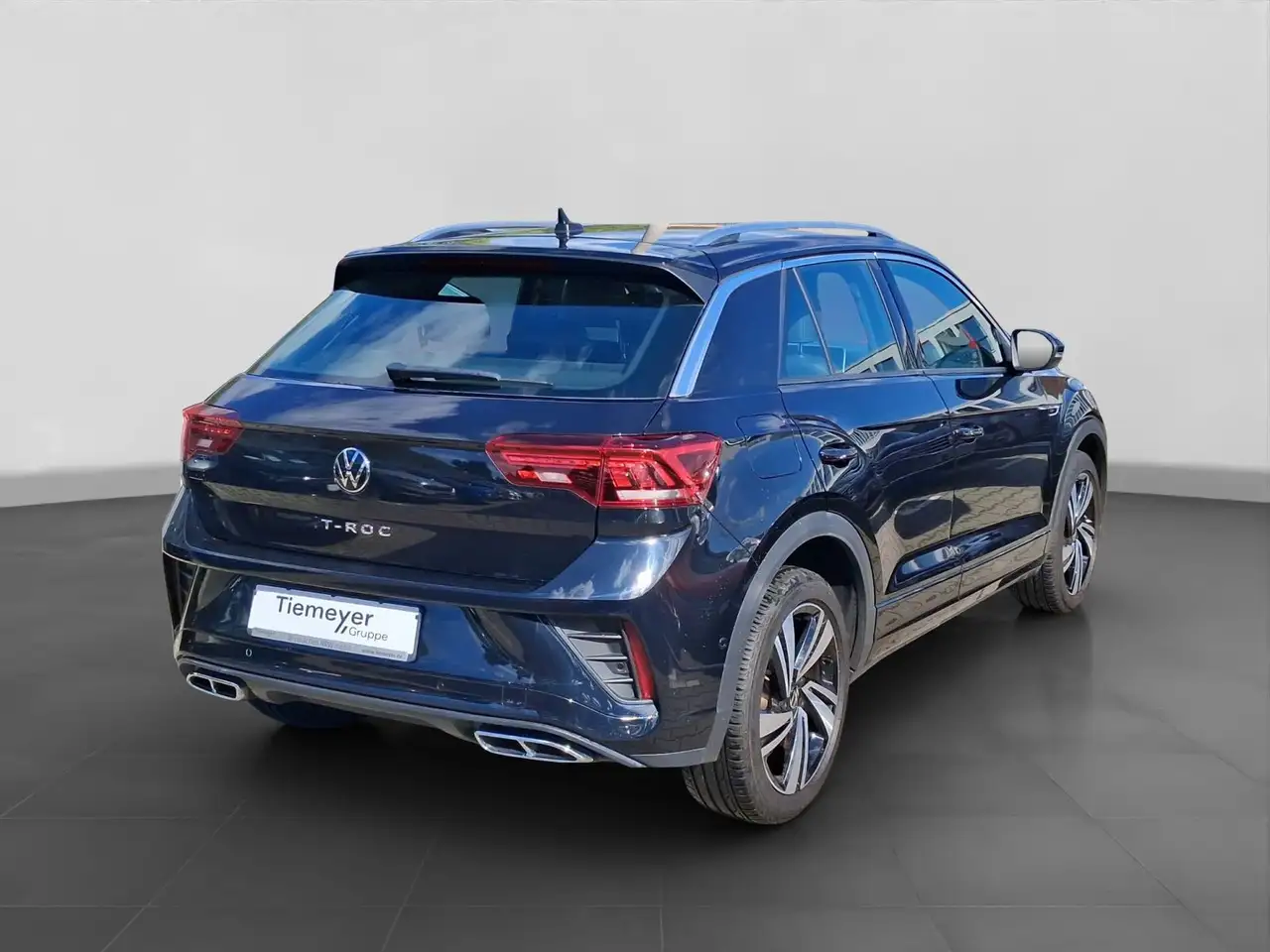 Volkswagen T-Roc 1.5 TSI DSG R-LINE LED+ KLIMA PDC+ — Galerie du véhicule 3