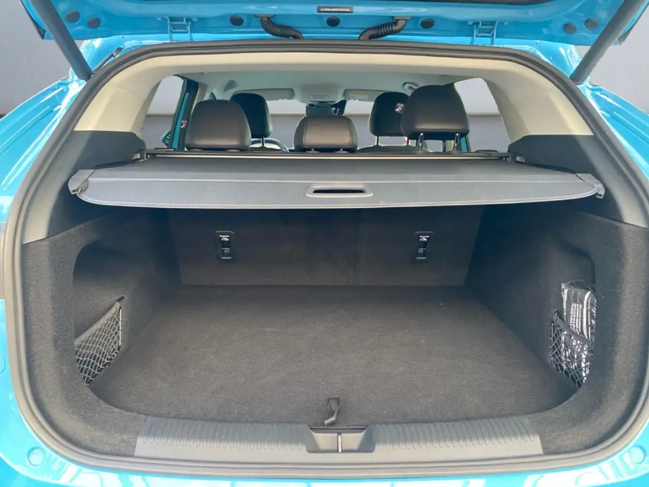 MG HS 1.5 T Luxury DCT *LED*360°*ACC*SHZ*el. Sitze* — Galería del vehículo 16