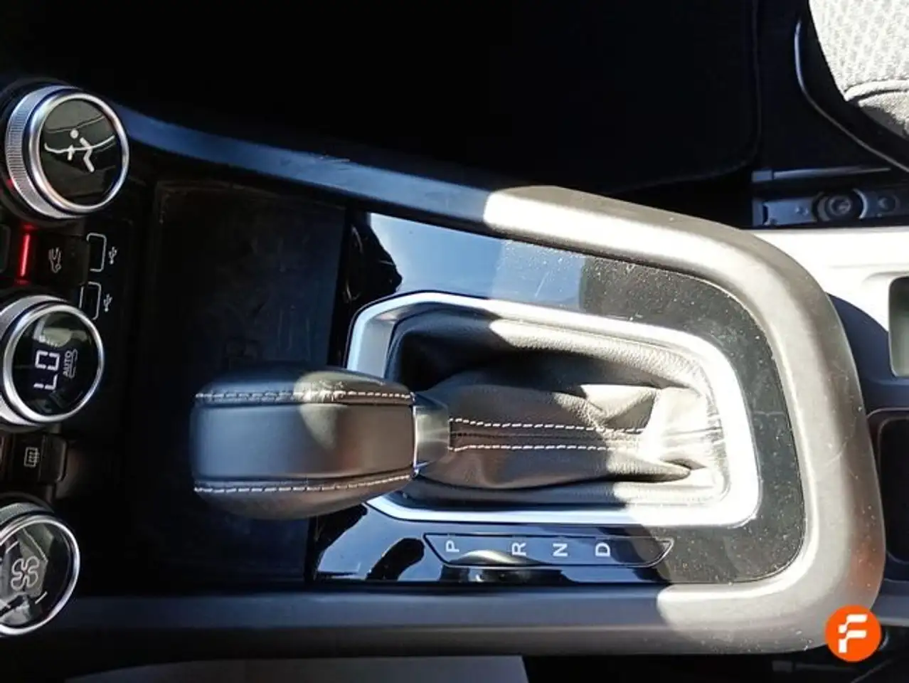 Renault Arkana Techno TCe 103kW(140CV) EDC mild hybrid — Vehicle gallery 18
