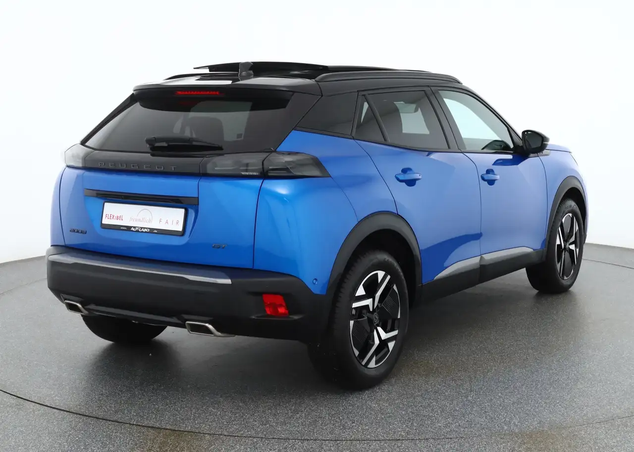 Peugeot 2008 1.2 PureTech GT LED Sitzheizung Panorama — معرض صور السيارة 5