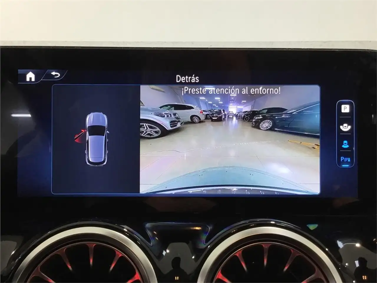 Mercedes-Benz GLA 200 D — Galería del vehículo 20