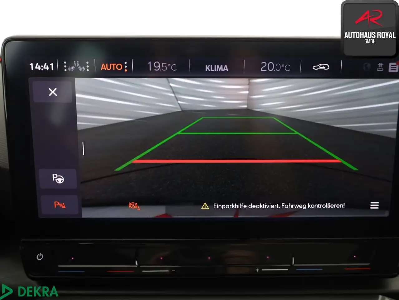 CUPRA Leon ST 2.0 TSI VZ PANO,MATRIX,BEATS,MEMORY,ACC — معرض صور السيارة 15