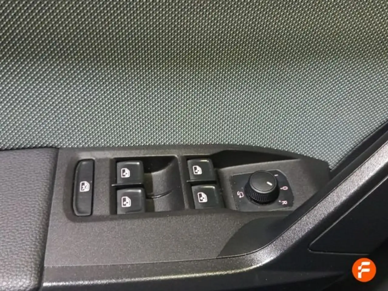 SEAT Ibiza 1.0 TSI S&S Special Edition 115 — معرض صور السيارة 14