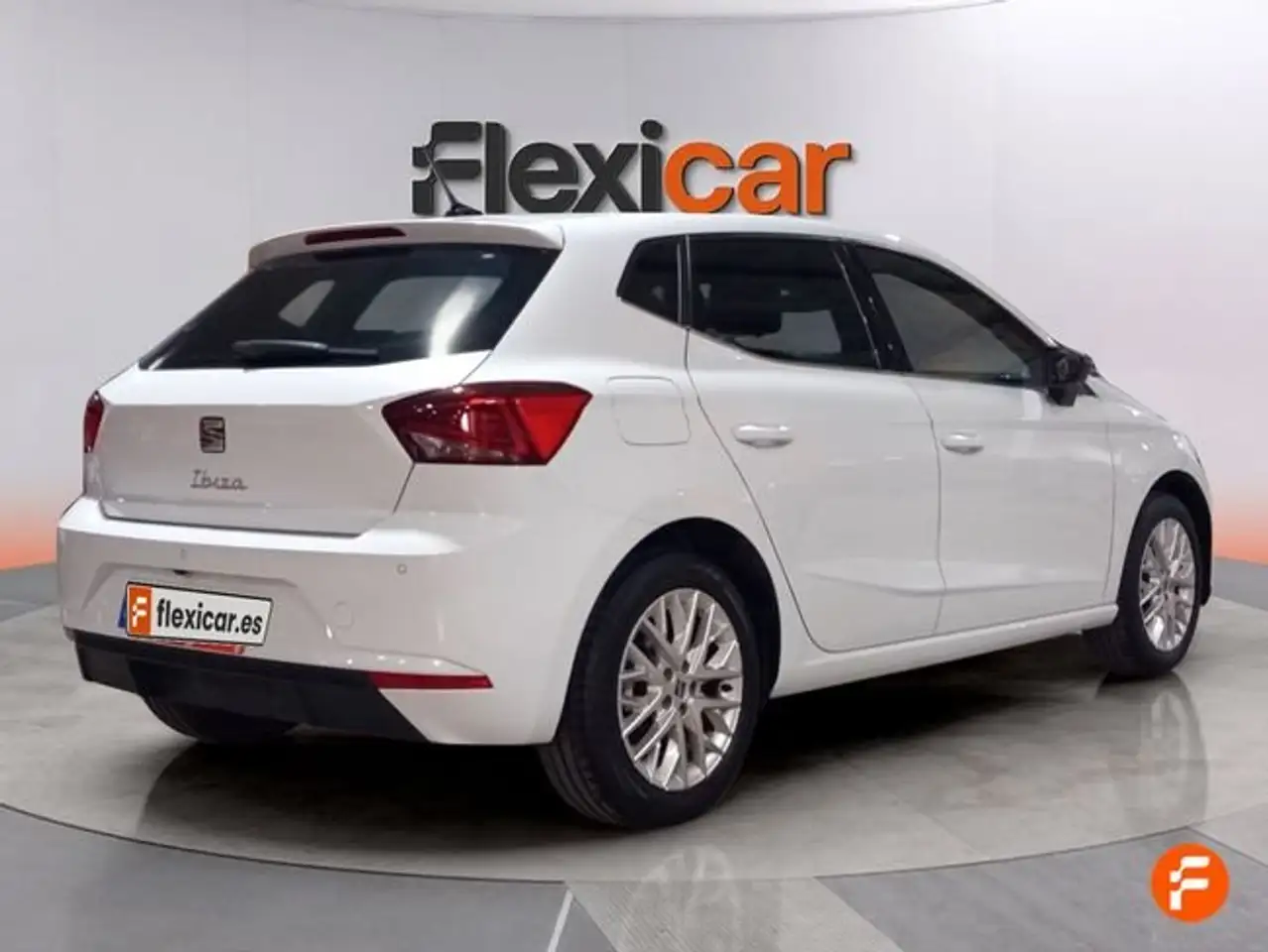 SEAT Ibiza 1.0 TSI S&S Special Edition 115 — معرض صور السيارة 9