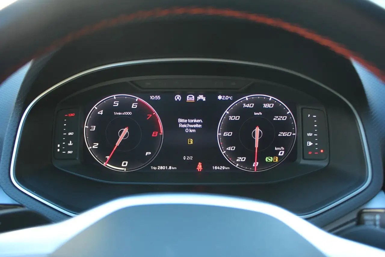 SEAT Ibiza FR 1.0 TSI DSG Navi,PDC,Kamera,GRA,LED — Galerie du véhicule 13
