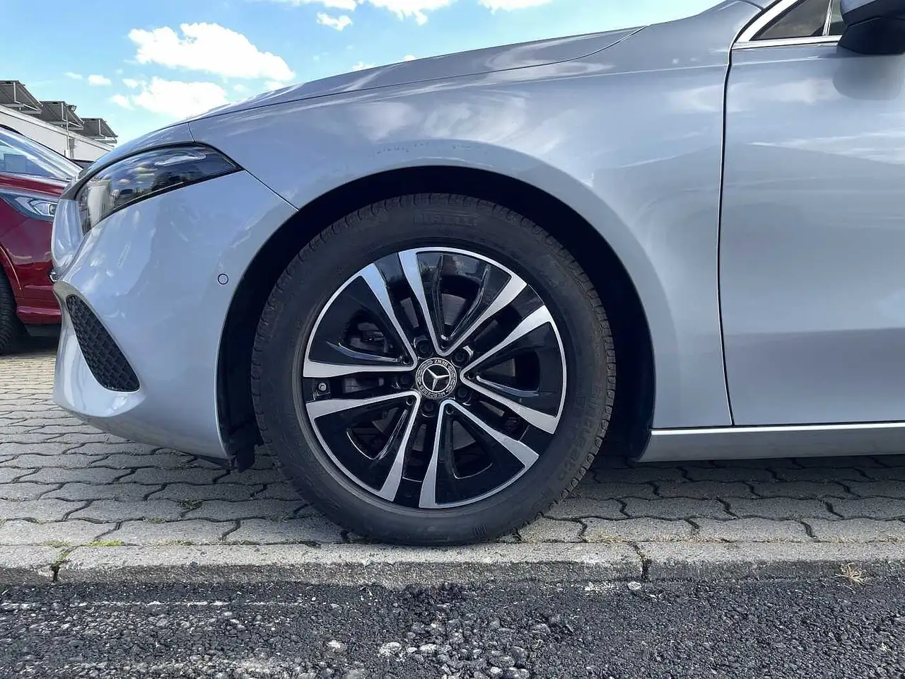 Mercedes-Benz A 180 Progressive Automatik, GARANTIE+AHK SCHWENKBAR+LED — Galería del vehículo 15