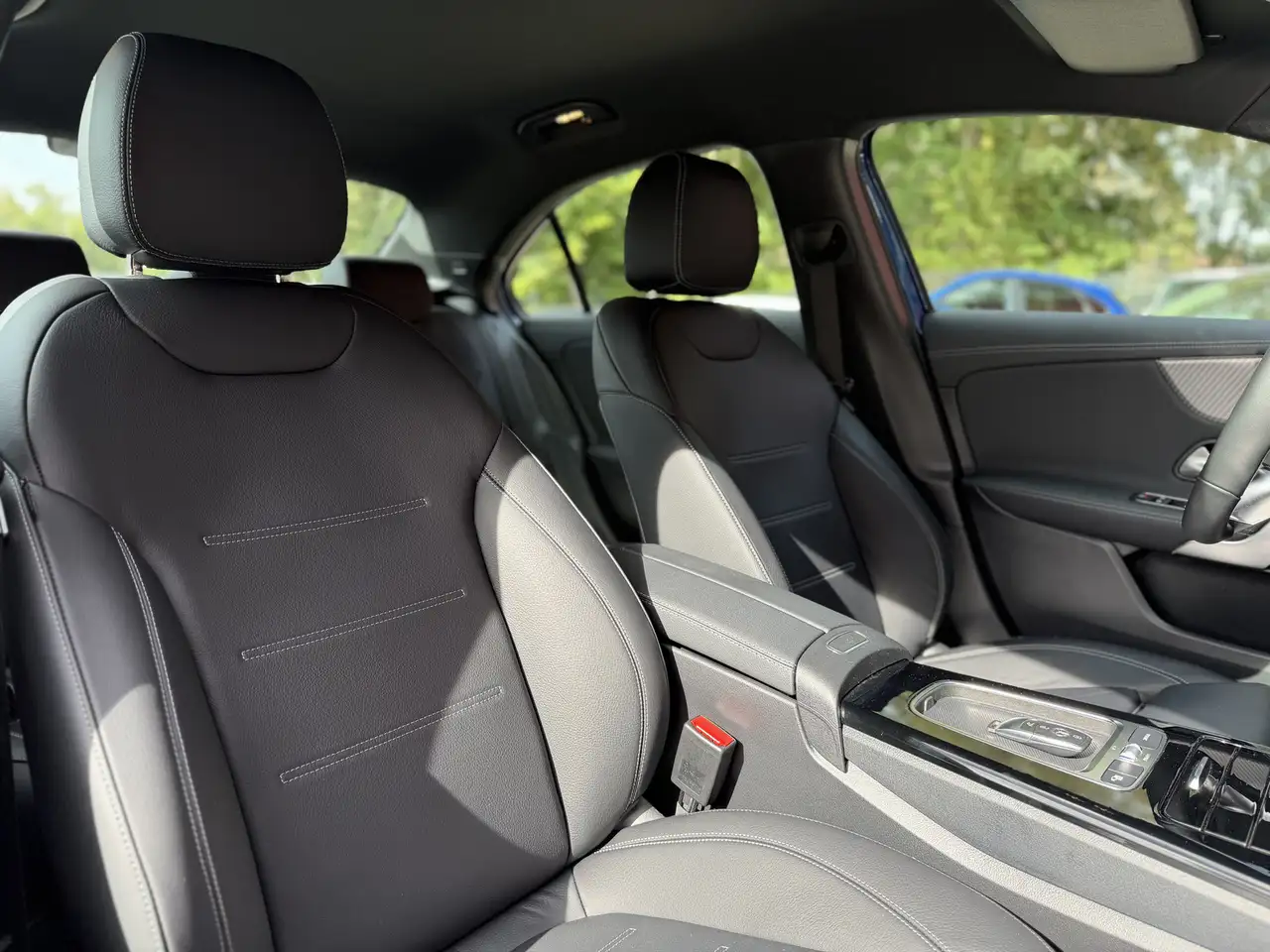 Mercedes-Benz A 200 Limousine"Cam"LenkHZ"SZH"AHK"Widescreen" — Galerie du véhicule 18