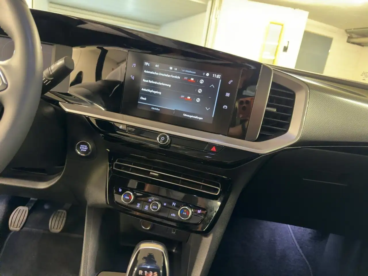 Opel Mokka 1.2 Turbo Elegance +LED+Sitzheizung+Kamera+ — Vehicle gallery 13