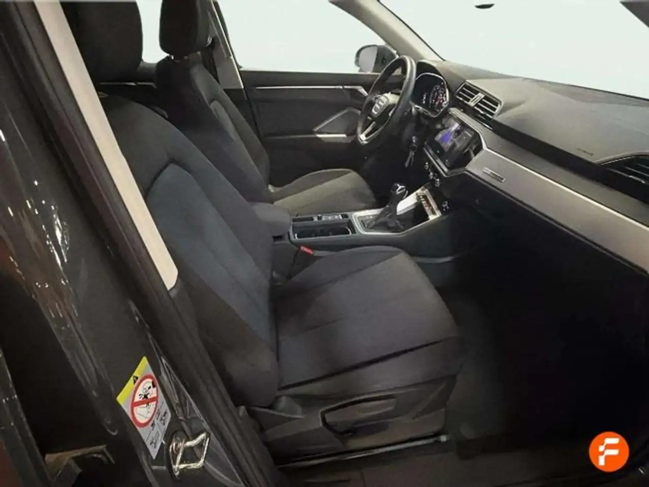 Audi Q3 35 TDI Advanced S tronic 110kW — Galería del vehículo 14