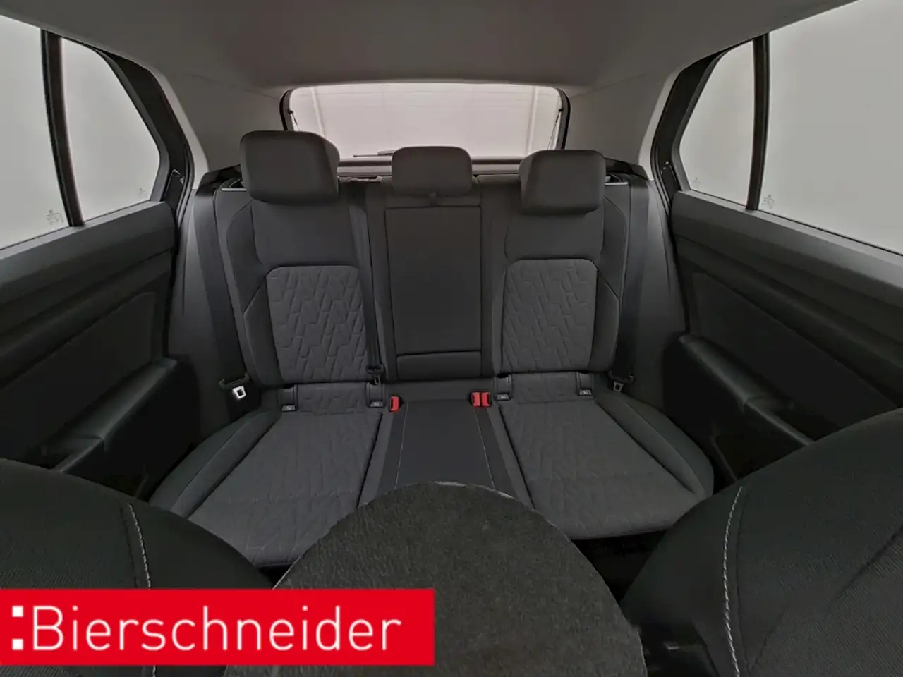 Volkswagen Golf 8 1.0 TSI MOVE ALU 16 PDC — Vehicle gallery 17