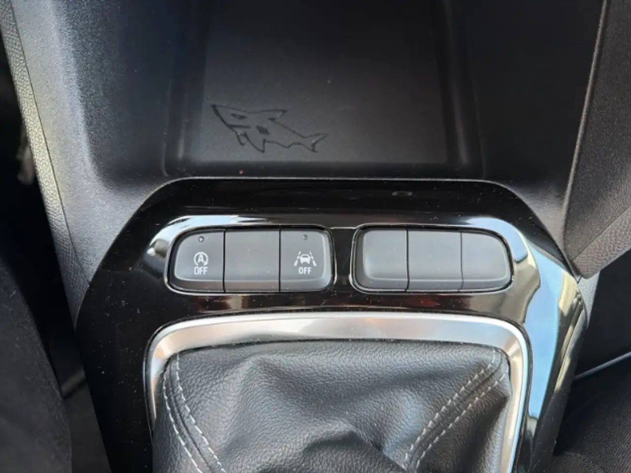 Opel Corsa F 1.2 LED - Apple Carplay - Rückfahrkamera - PDC v — Vehicle gallery 22